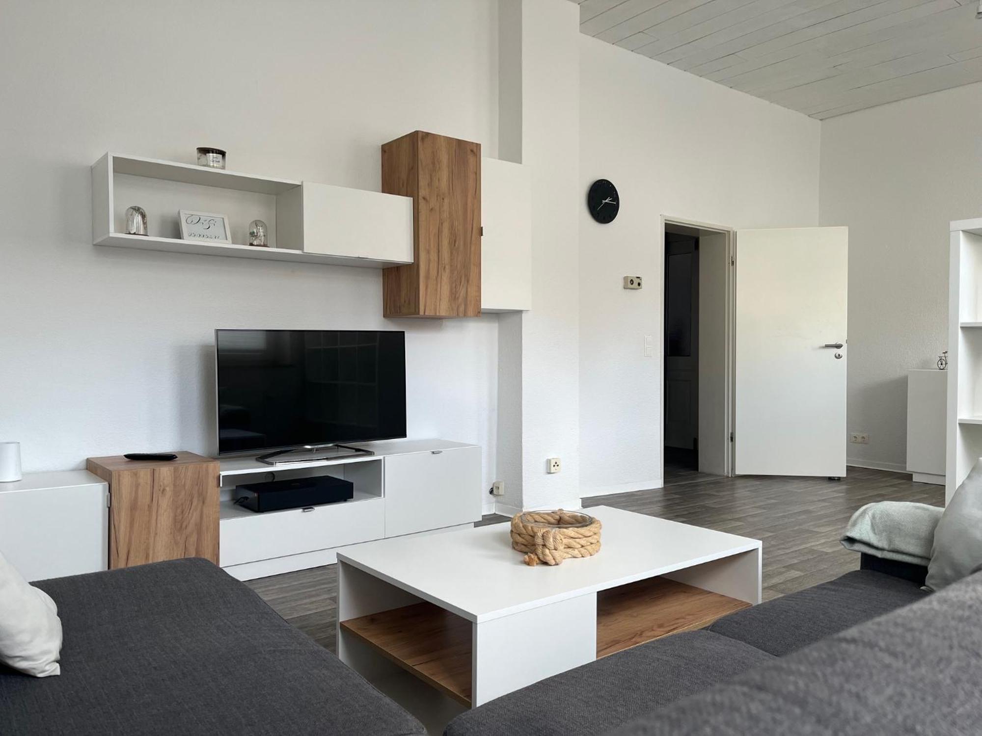 Frisch Renoviert - Ruhig Aber Dennoch Sehr Zentral Gelegen Apartment Wilhelmshaven Bagian luar foto