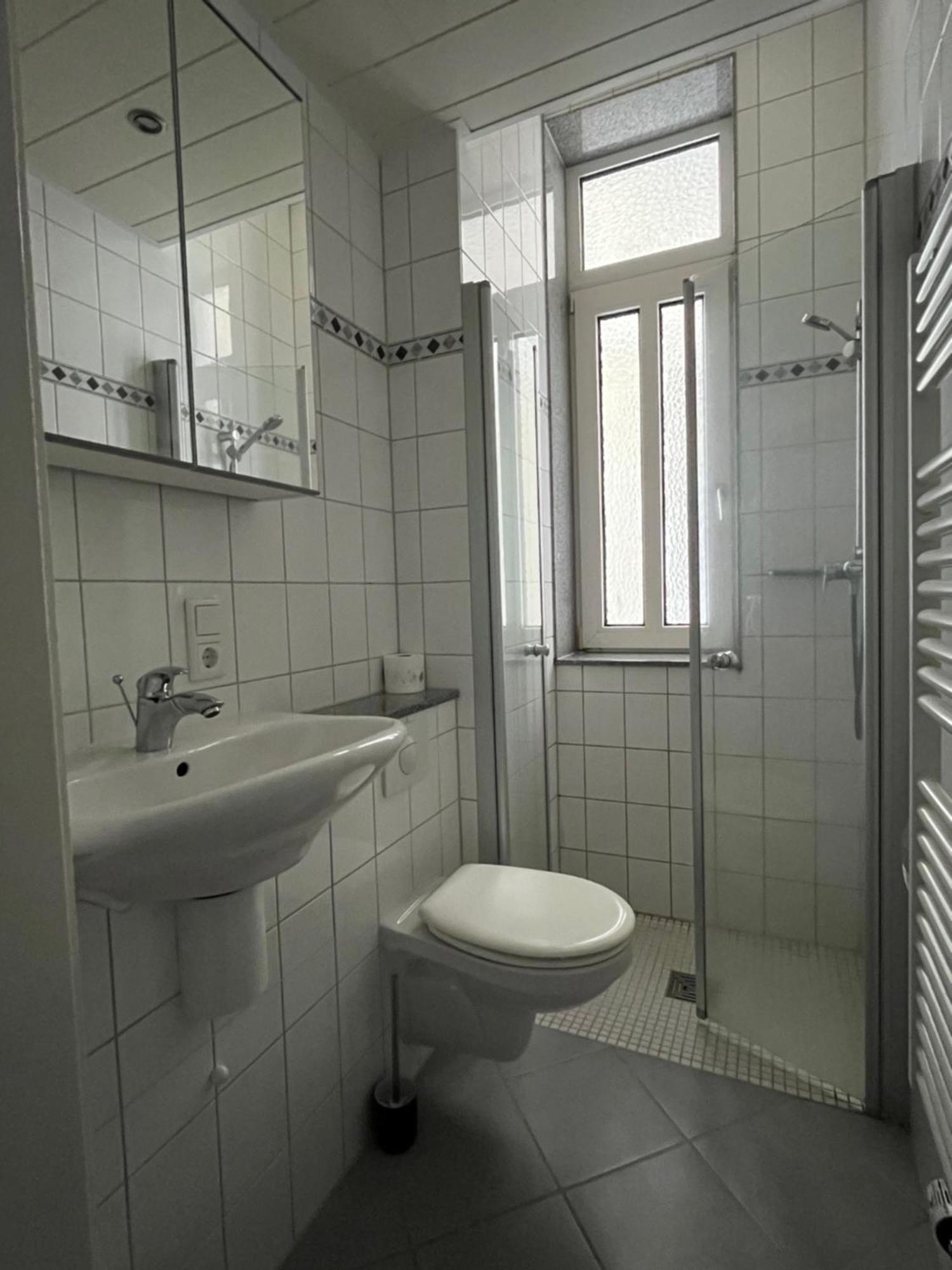 Frisch Renoviert - Ruhig Aber Dennoch Sehr Zentral Gelegen Apartment Wilhelmshaven Bagian luar foto